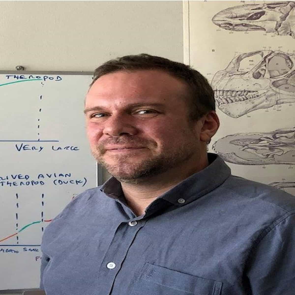 Dr. Alexander Omar Vargas Milne